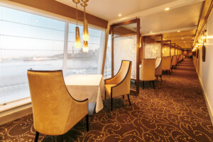 飛鳥Ⅱ Premium Dining ザ・ベール