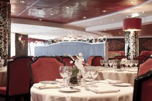 MSCディヴィーナ Villa Rossa