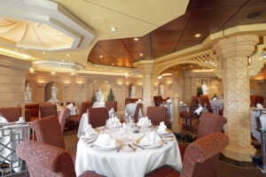 MSCディヴィーナ Le Muse Restaurant（ヨットクラブレストラン）