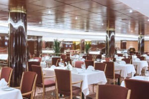MSCリリカ La Bussola Restaurant (ラ・ブッソラレストラン)