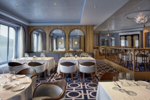 クリスタル・シンフォニー Osteria d’Ovidio