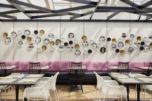 クリスタル・シンフォニー Tastes Kitchen & Bar